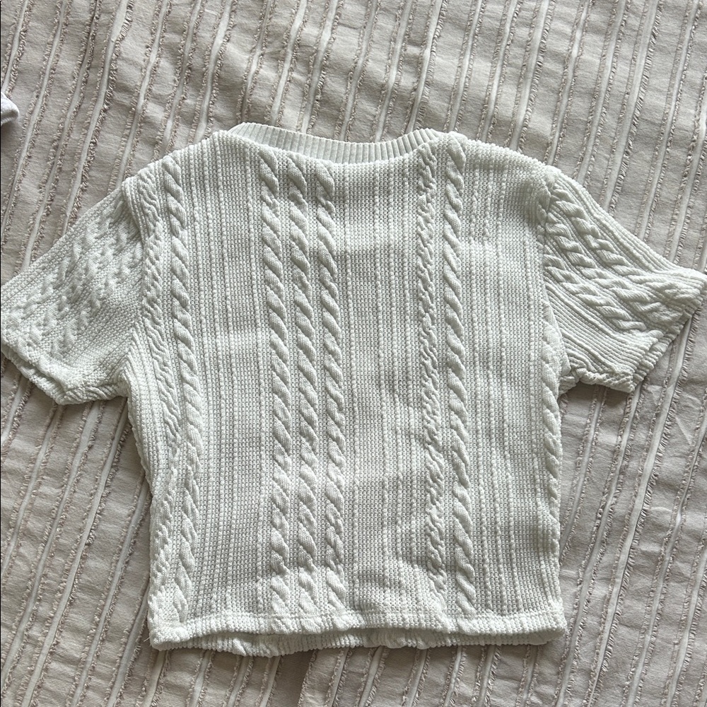 Zara Cream Cable Knit Sweater - Picture 3 of 3